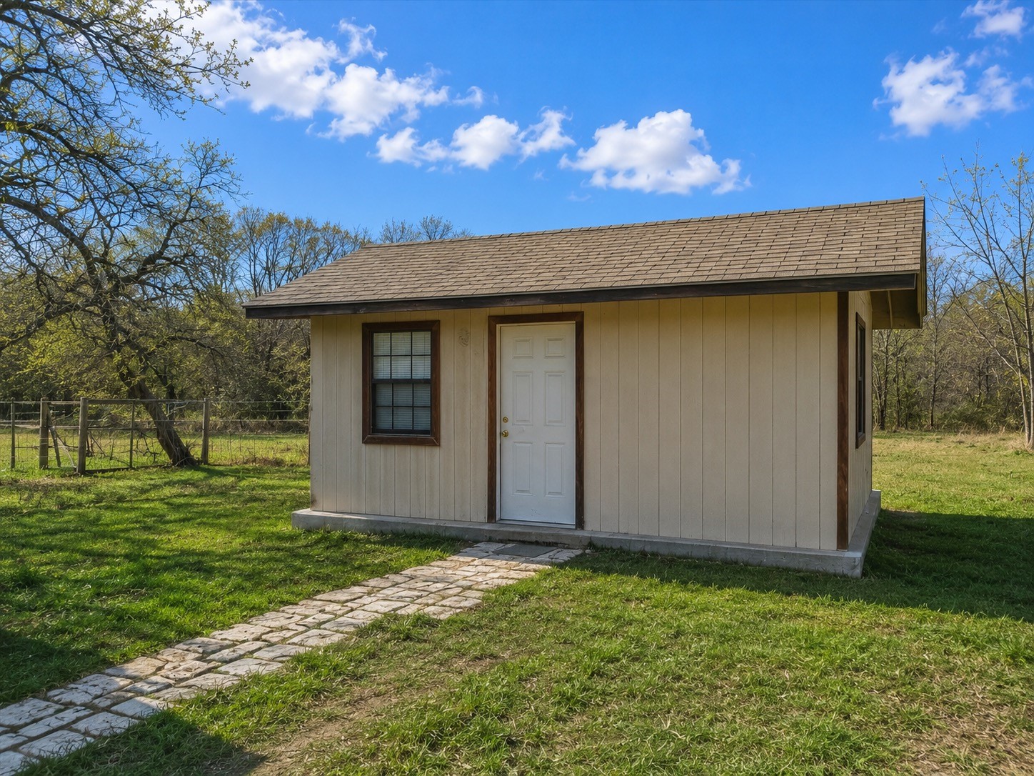 11095 E State Highway 31 Kerens TX 75144