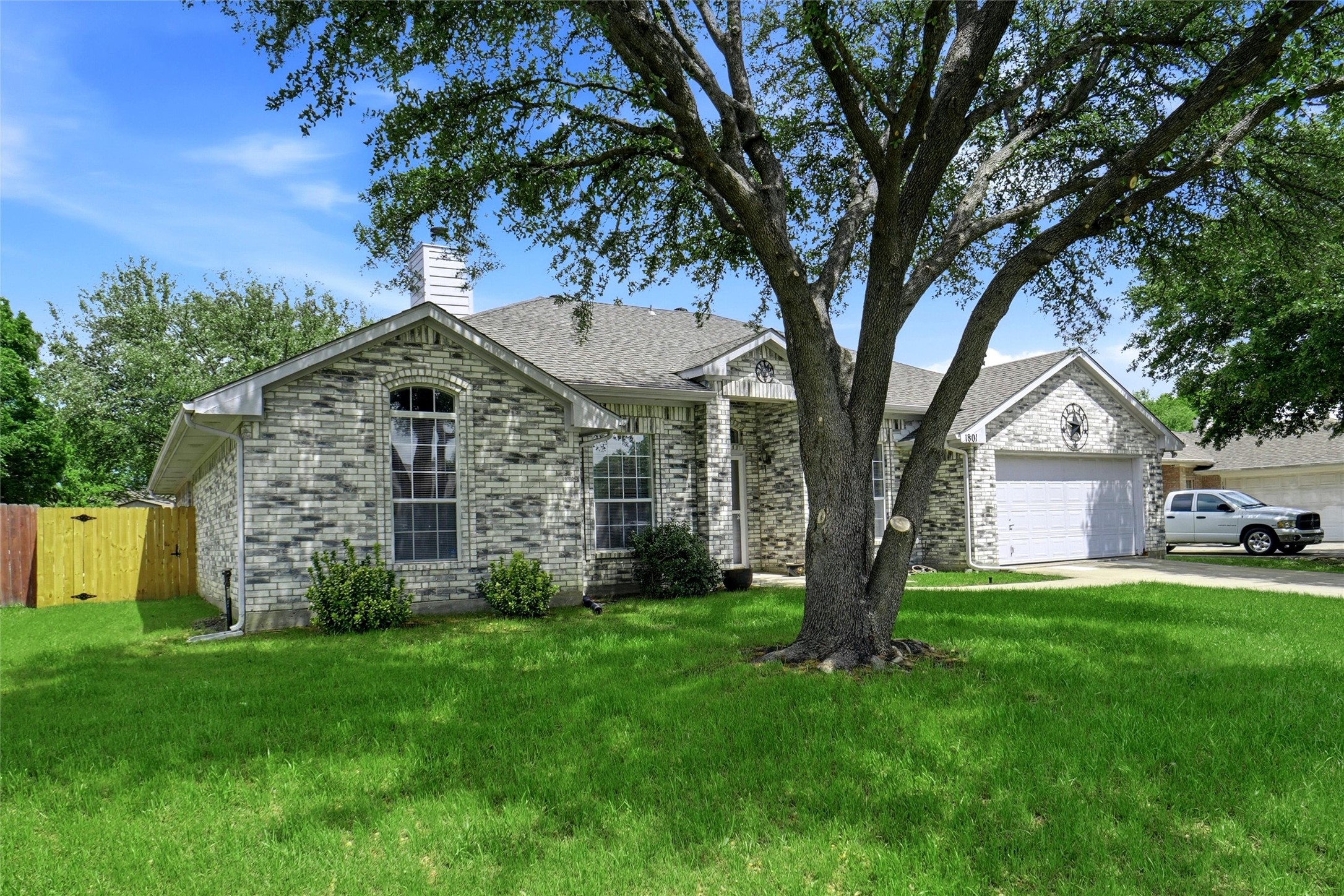 1801 Manten Boulevard Denton TX 76208