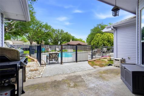 1801 Manten Boulevard Denton TX 76208