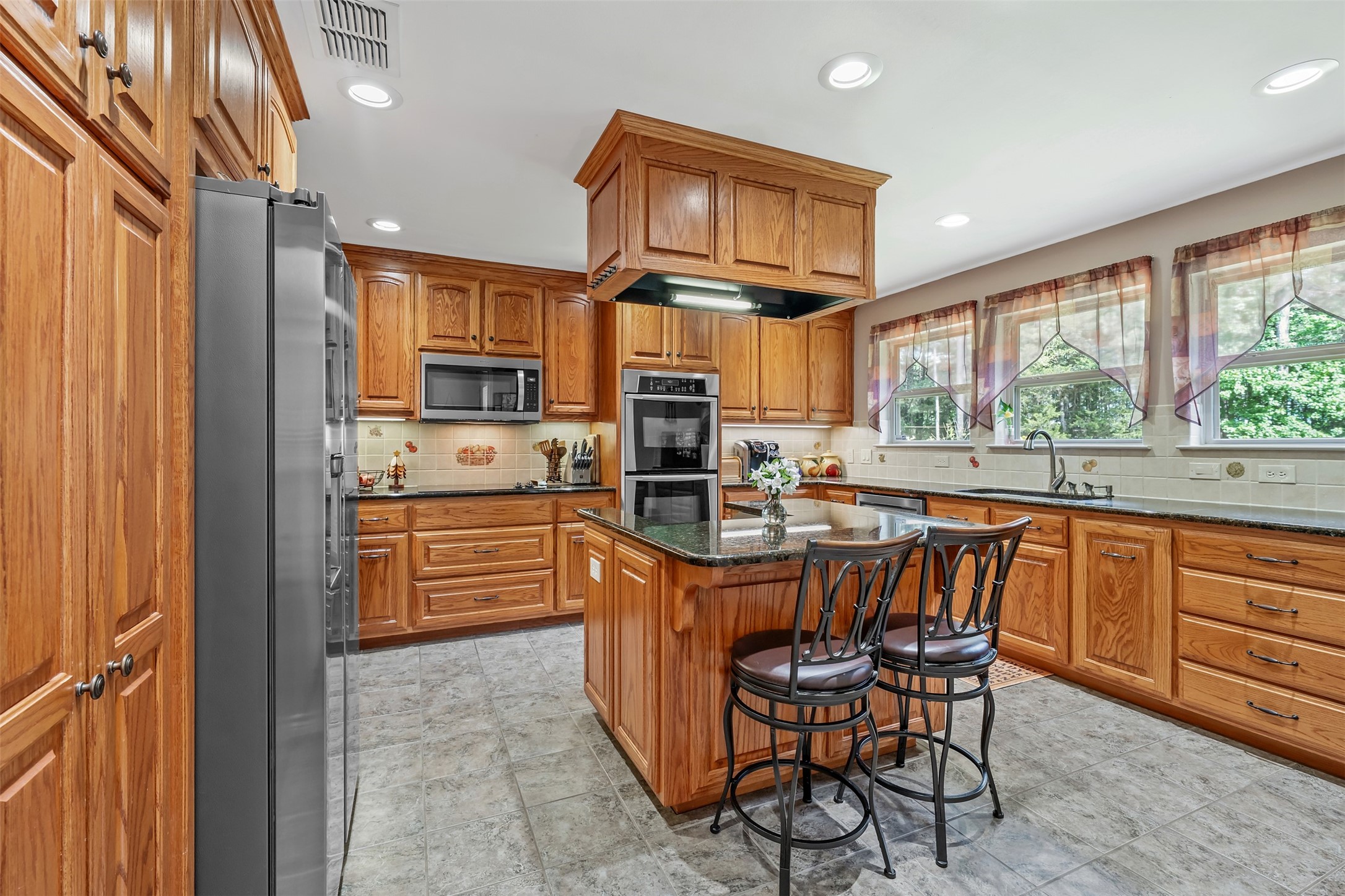 19135 Bynum Flint TX 75762