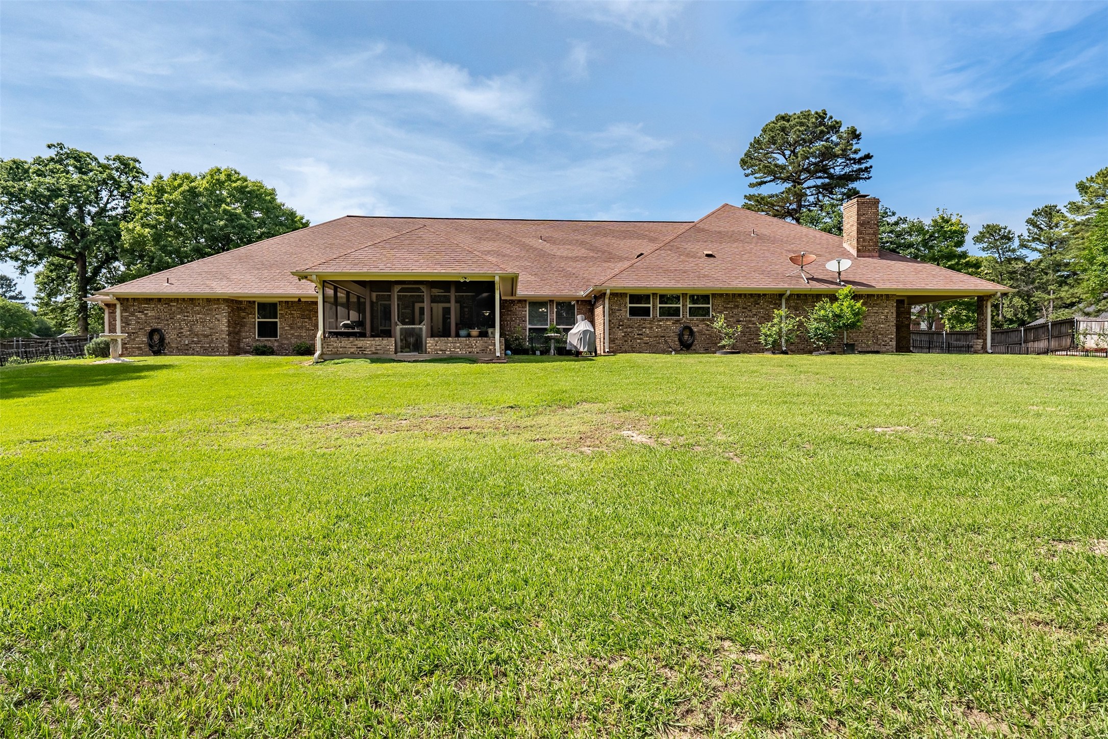 19135 Bynum Flint TX 75762