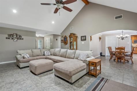 19135 Bynum Flint TX 75762