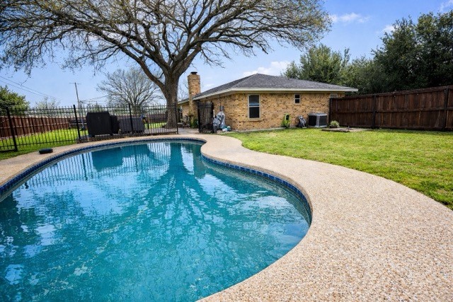 401 Allison Avenue Groesbeck TX 76642