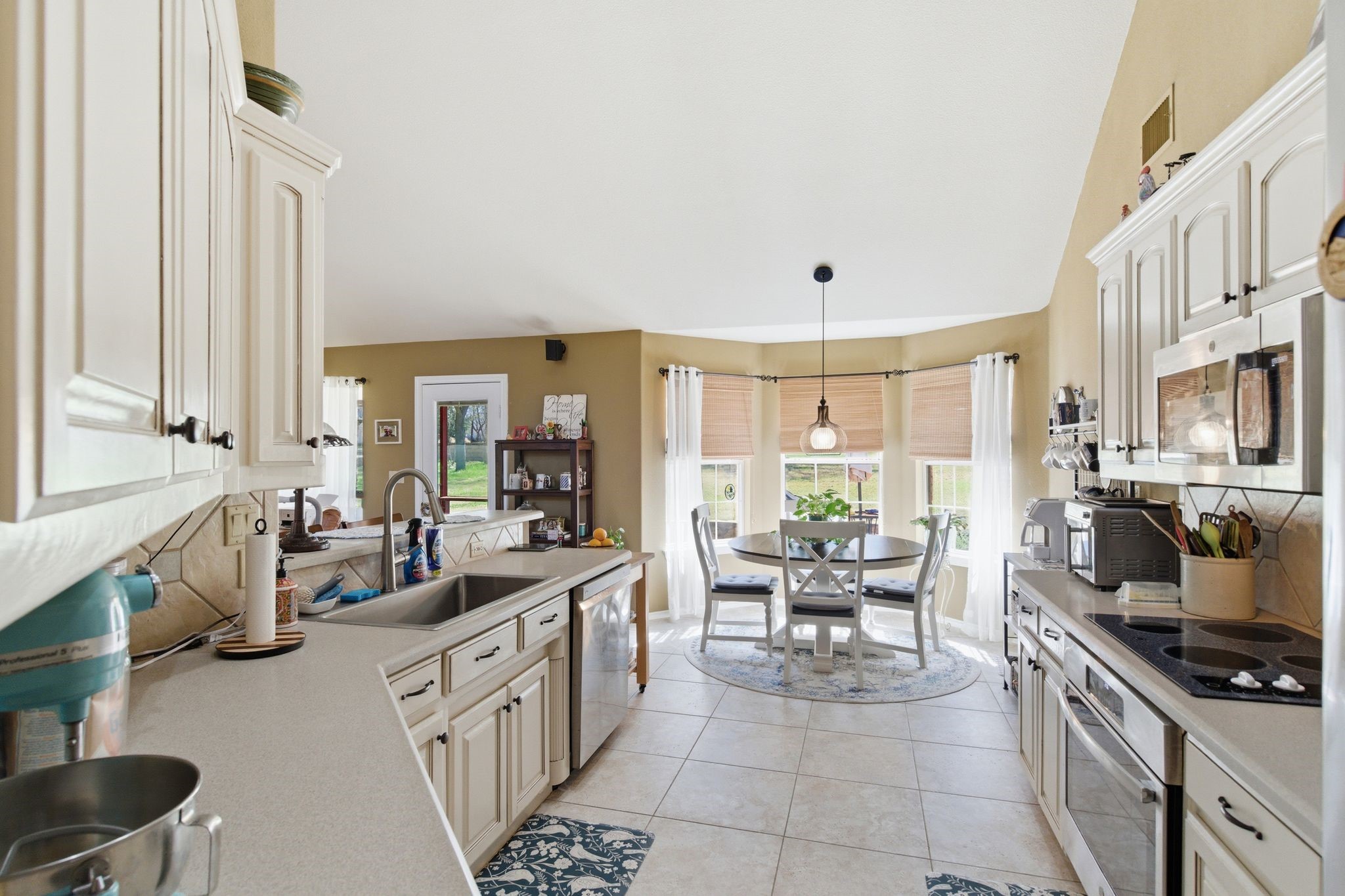 6511 Westover Drive Granbury TX 76049