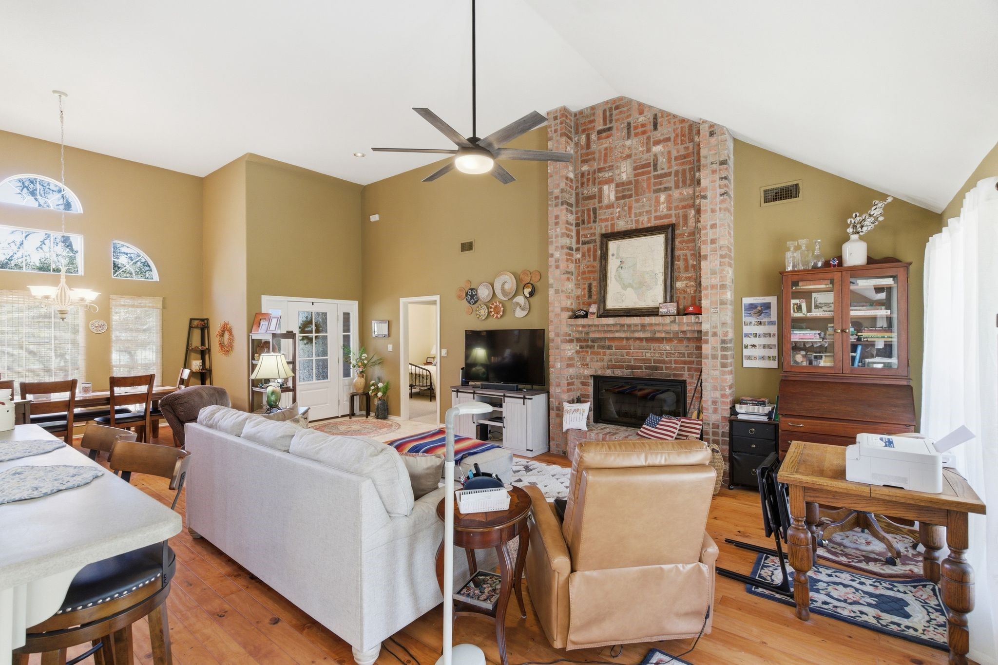 6511 Westover Drive Granbury TX 76049