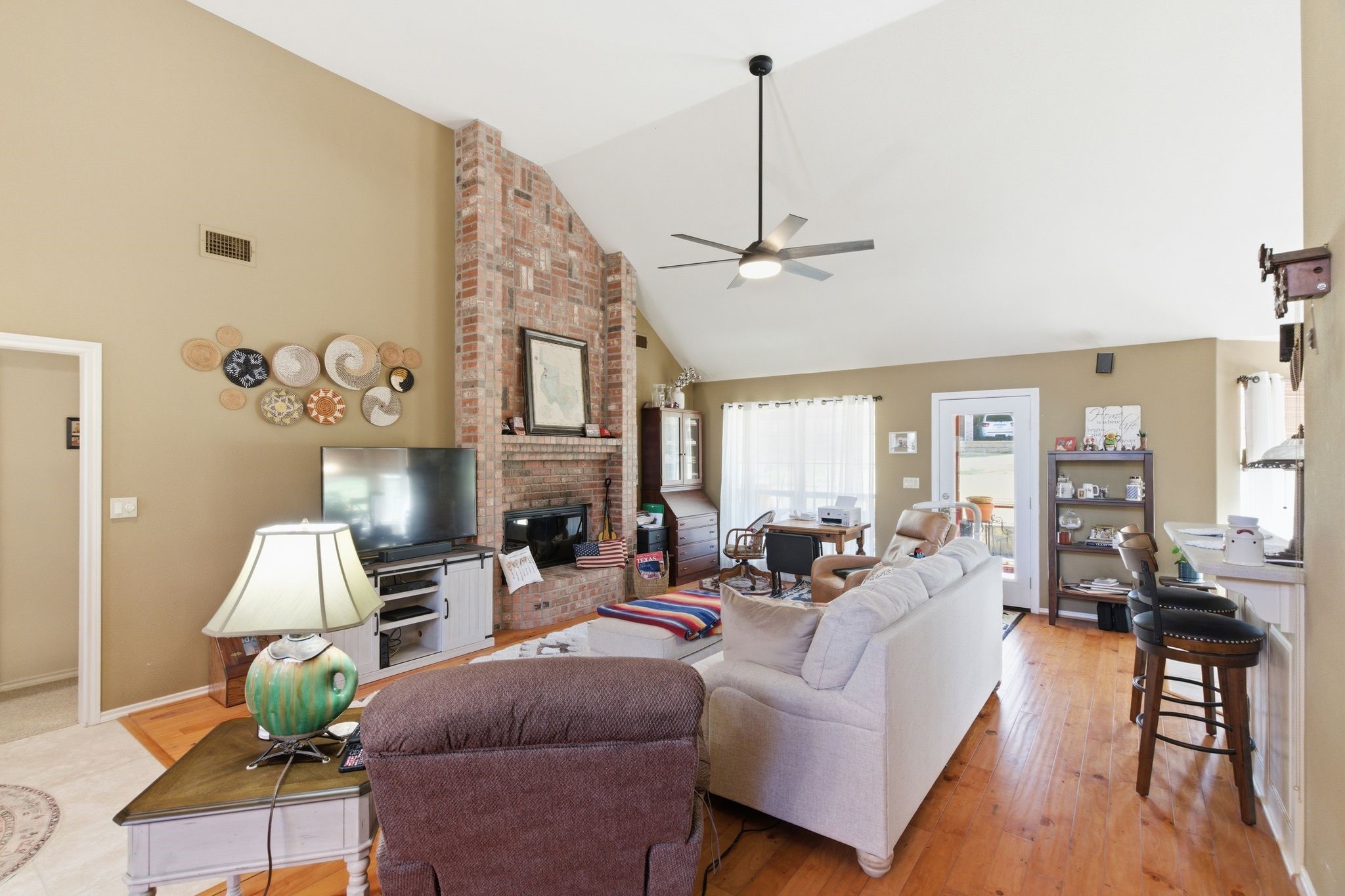 6511 Westover Drive Granbury TX 76049