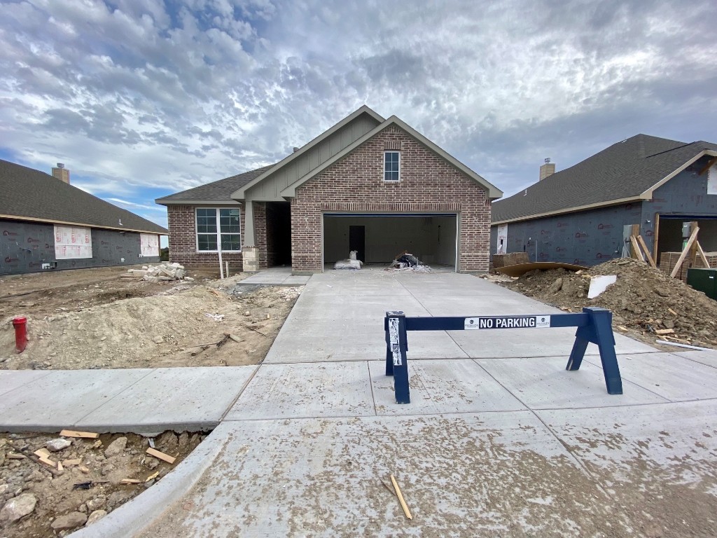 1504 Sidewinder Trail Weatherford TX 76087