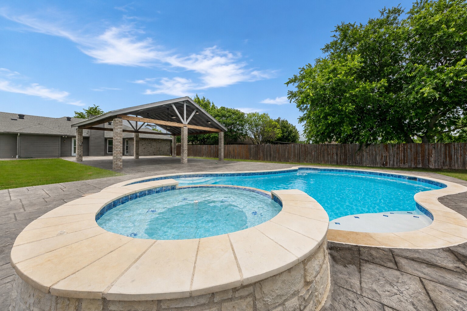 302 Anita Lane Waxahachie TX 75165
