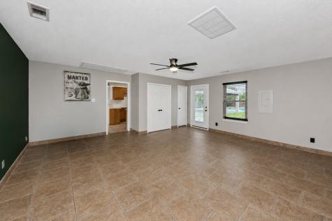 302 Anita Lane Waxahachie TX 75165