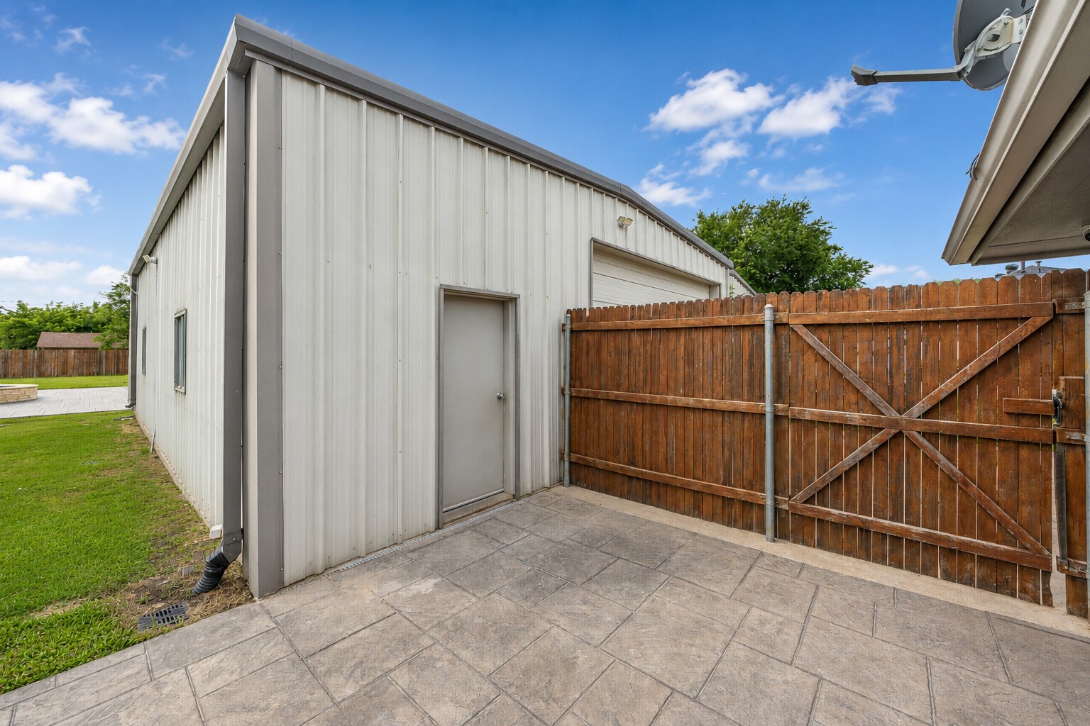 302 Anita Lane Waxahachie TX 75165
