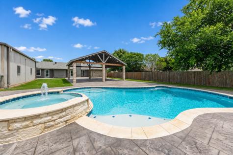 302 Anita Lane Waxahachie TX 75165