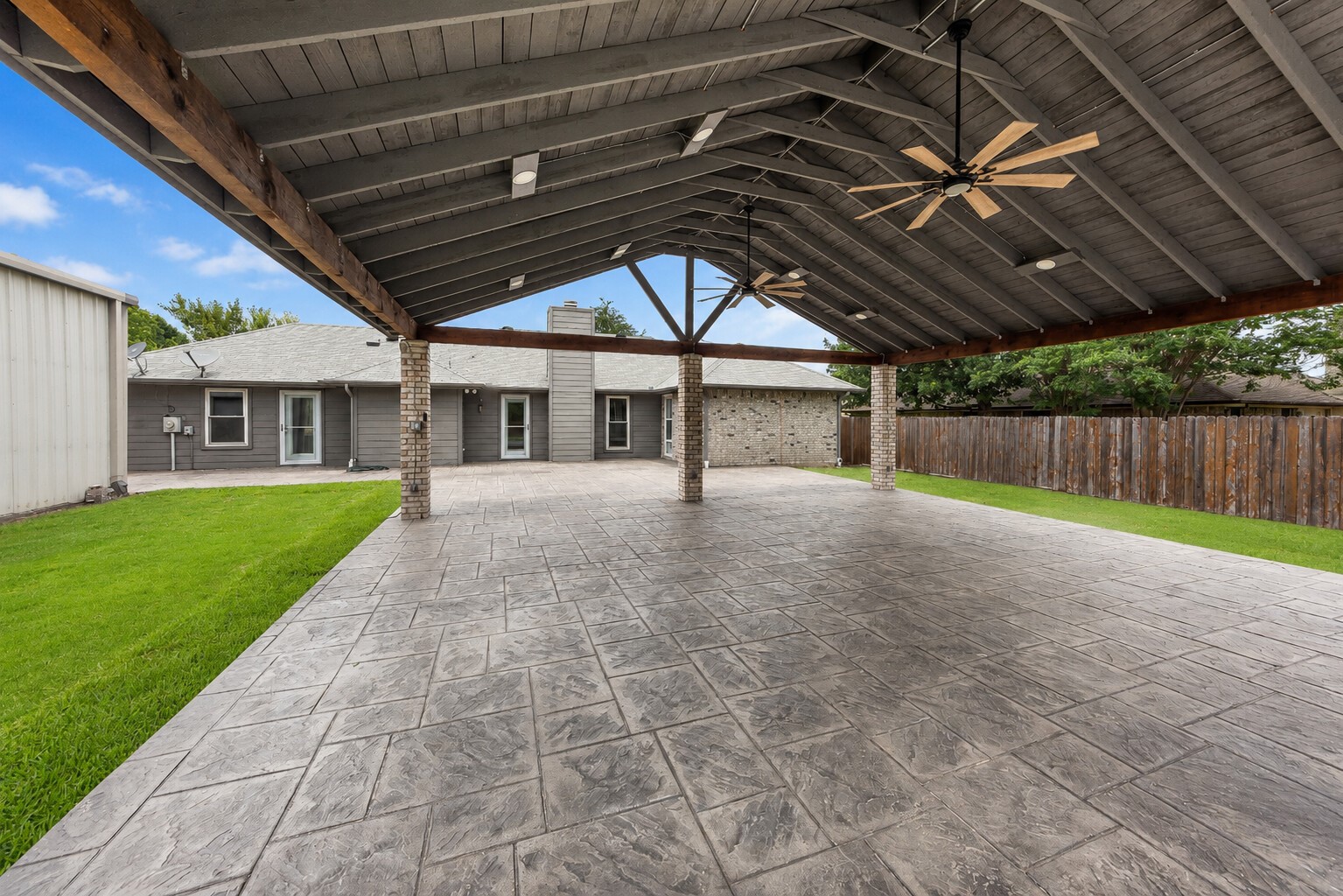 302 Anita Lane Waxahachie TX 75165
