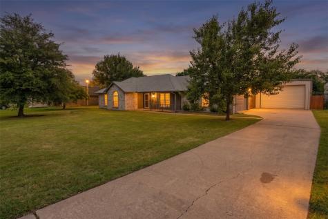 302 Anita Lane Waxahachie TX 75165