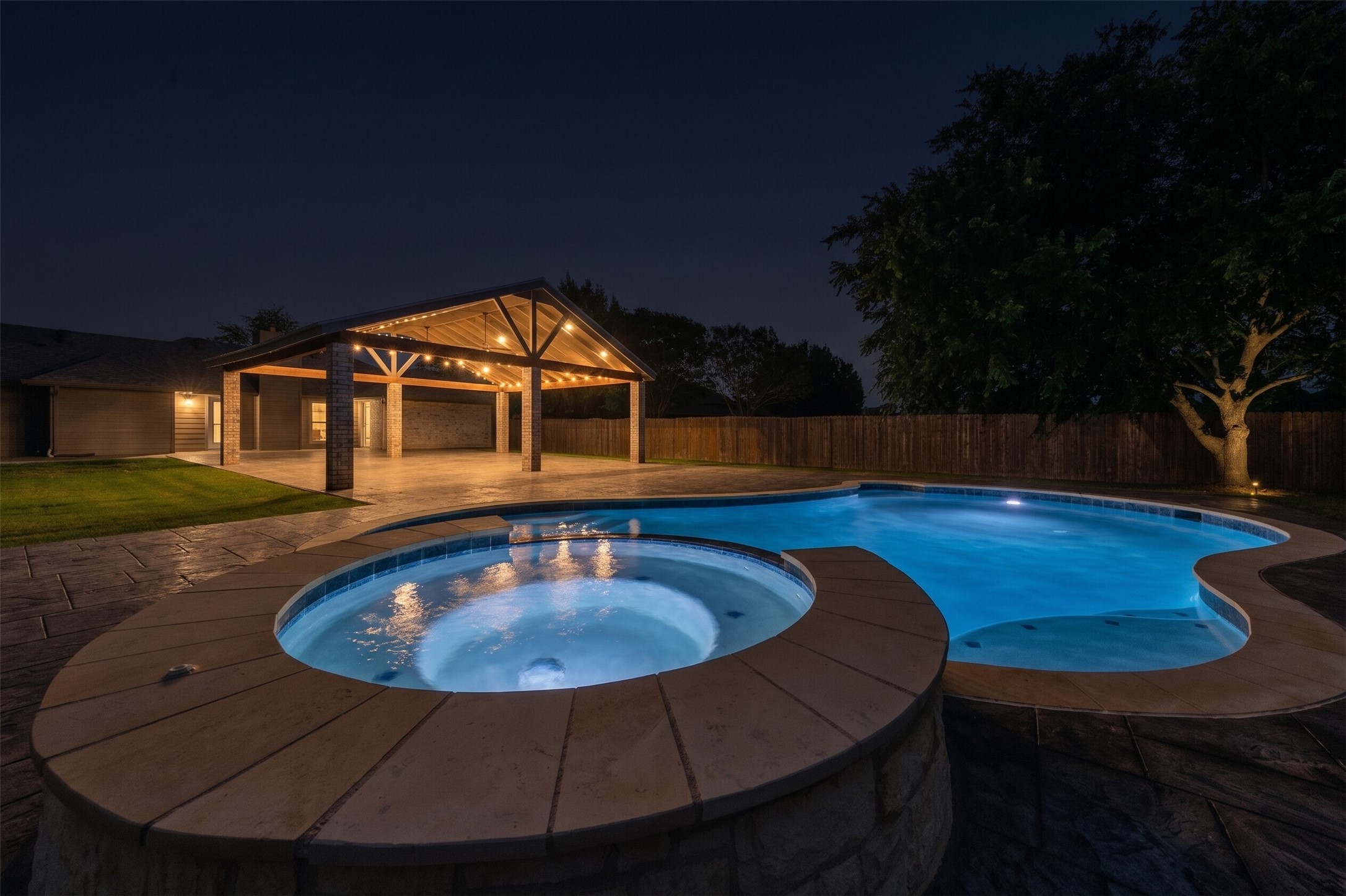 302 Anita Lane Waxahachie TX 75165