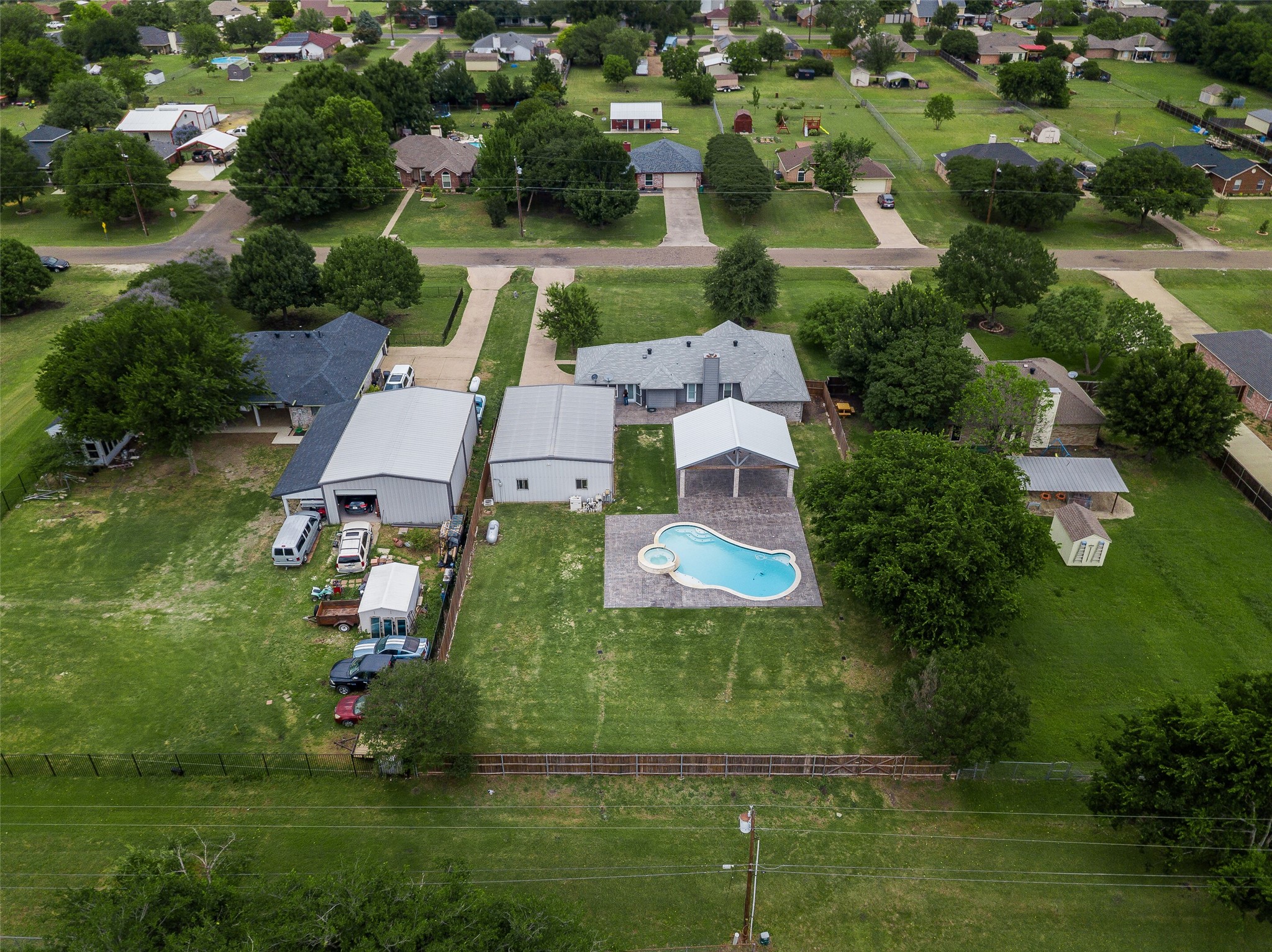 302 Anita Lane Waxahachie TX 75165