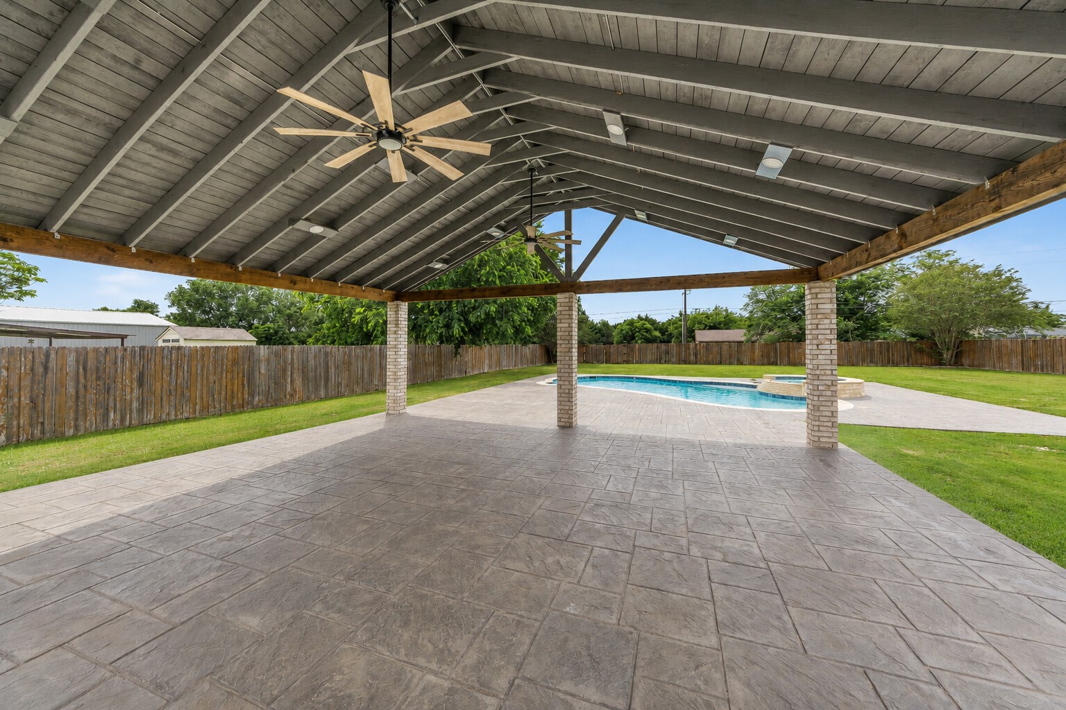 302 Anita Lane Waxahachie TX 75165