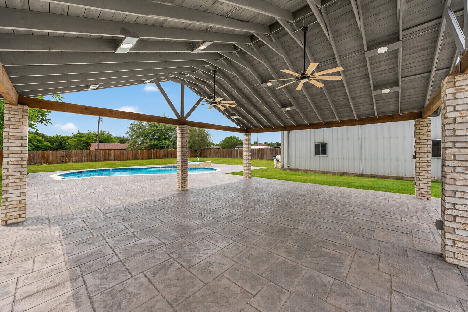 302 Anita Lane Waxahachie TX 75165