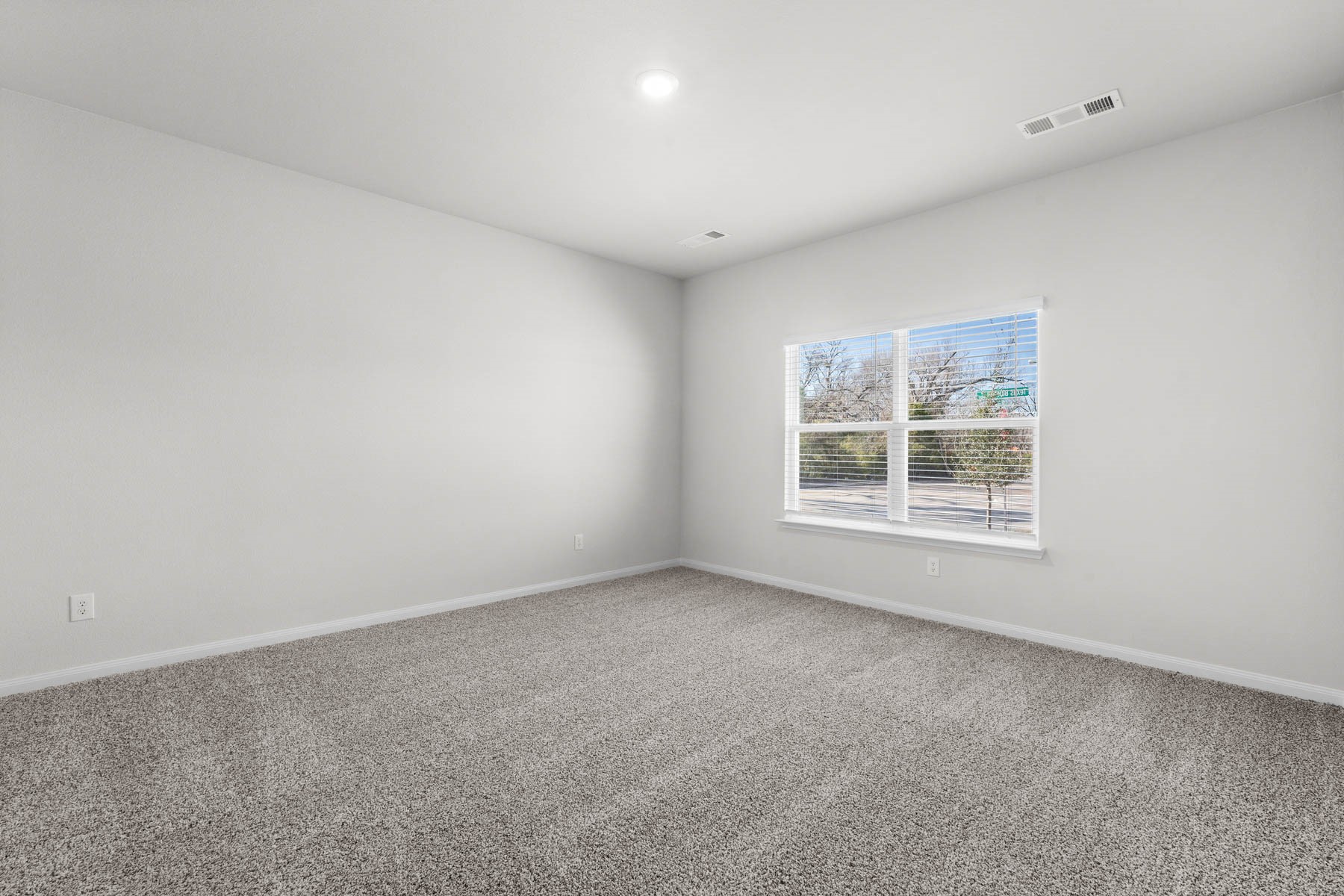 6350 Emerald Tree Lane Dallas TX 75241