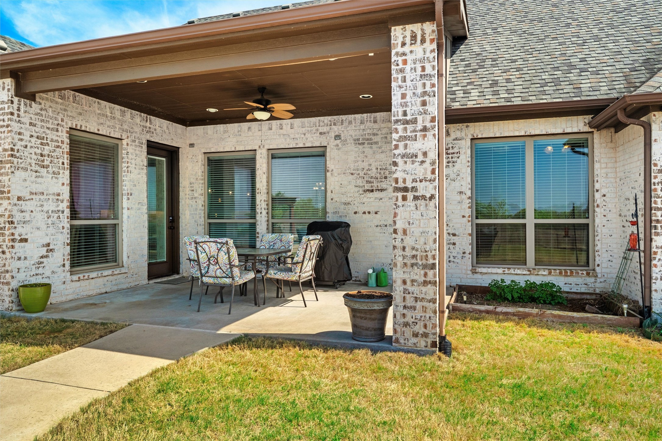 11055 Hancock Avenue Talty TX 75126