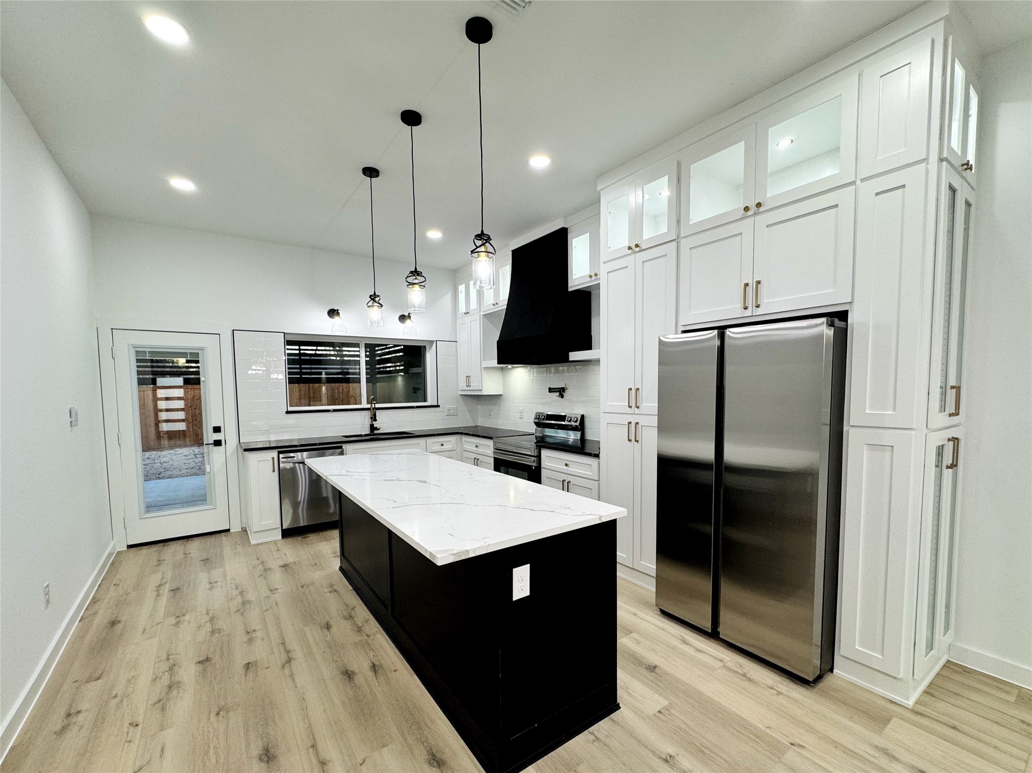 1609 Gibbons Street Greenville TX 75401