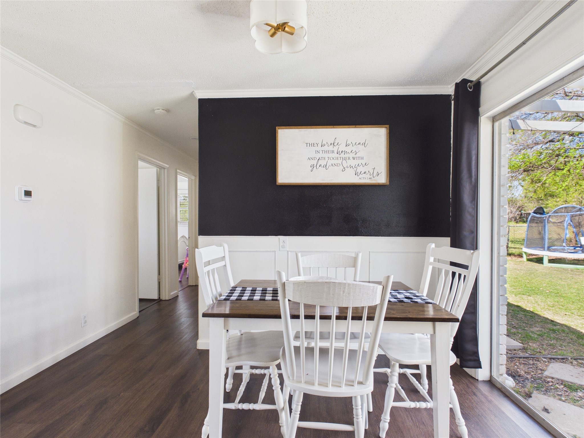 321 E Pine Jacksboro TX 76458