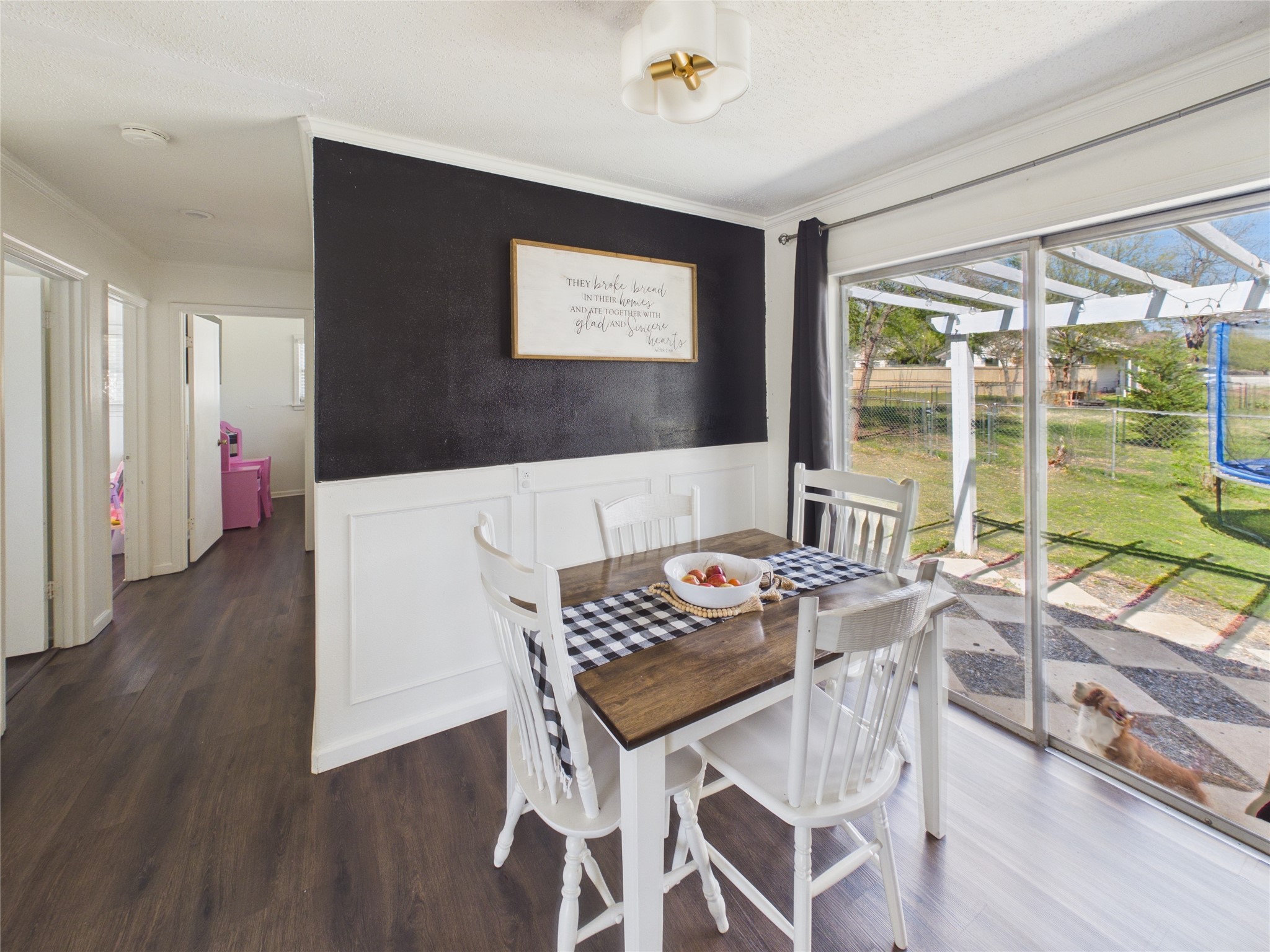 321 E Pine Jacksboro TX 76458