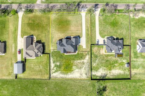 1065 Old Highway 6 Howe TX 75459