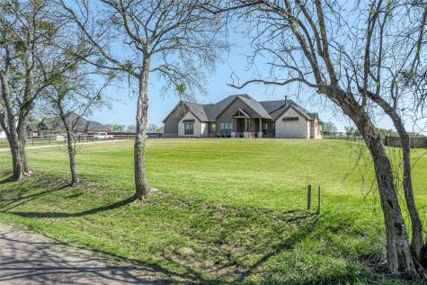 1065 Old Highway 6 Howe TX 75459