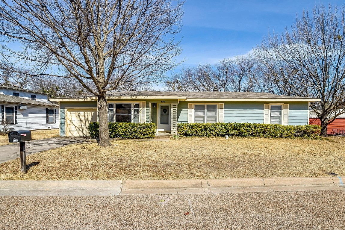 1316 Eastview Drive Weatherford TX 76086