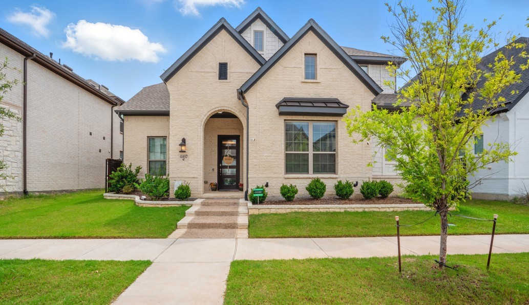 4407 Smokey Quartz Lane Arlington TX 76005
