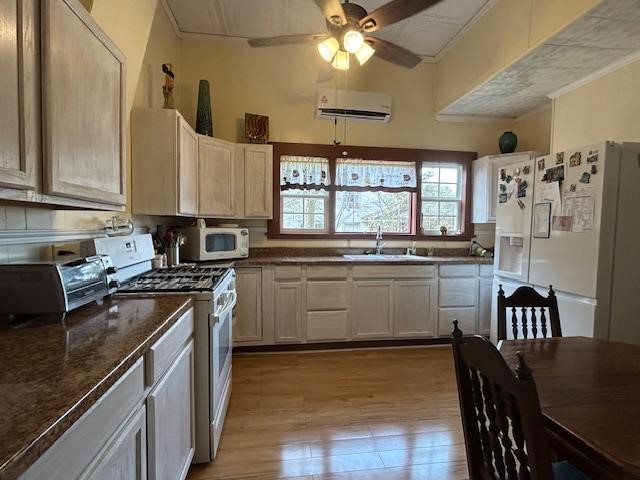 317 E Grand Street Whitewright TX 75491