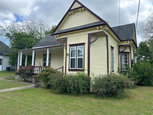 317 E Grand Street Whitewright TX 75491