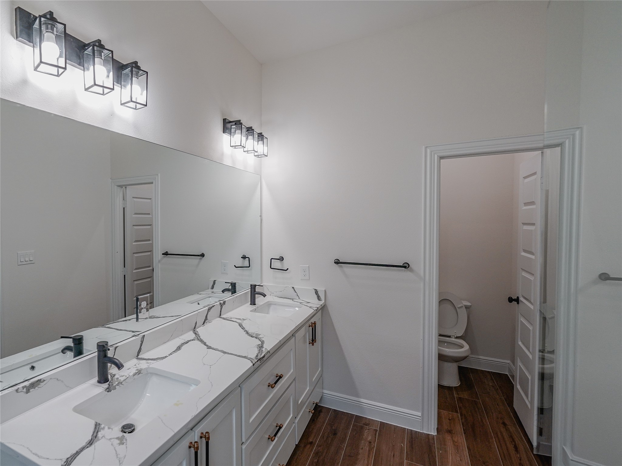 4206 Colonial Avenue Dallas TX 75215