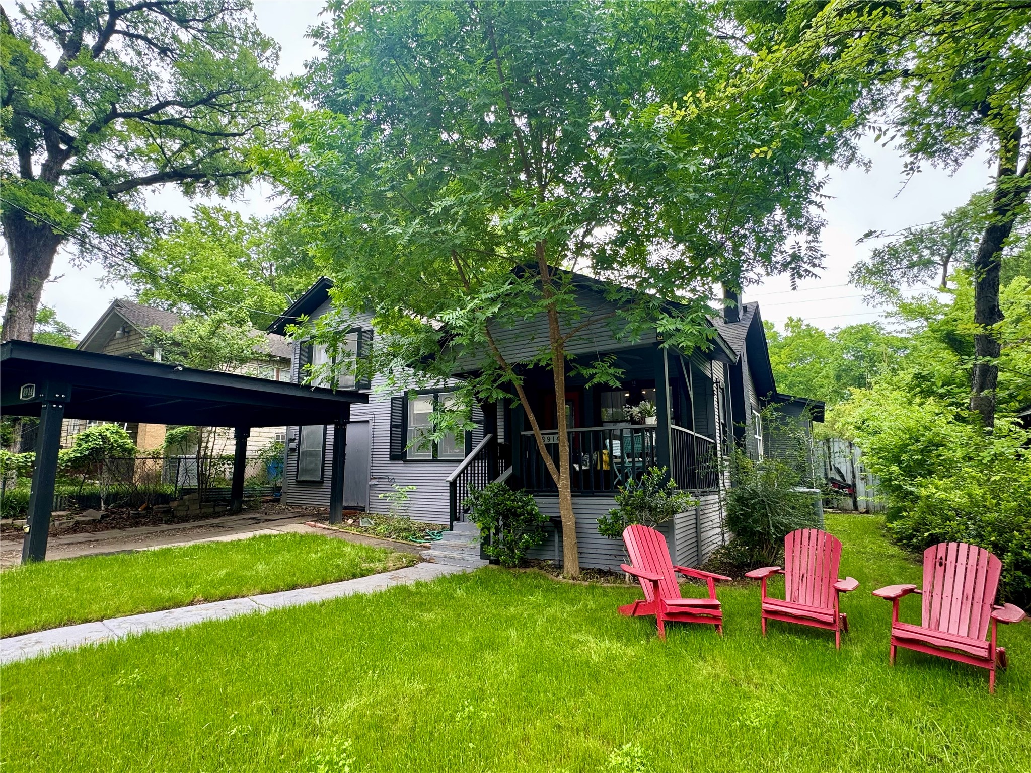 8914 Eustis Avenue Dallas TX 75218