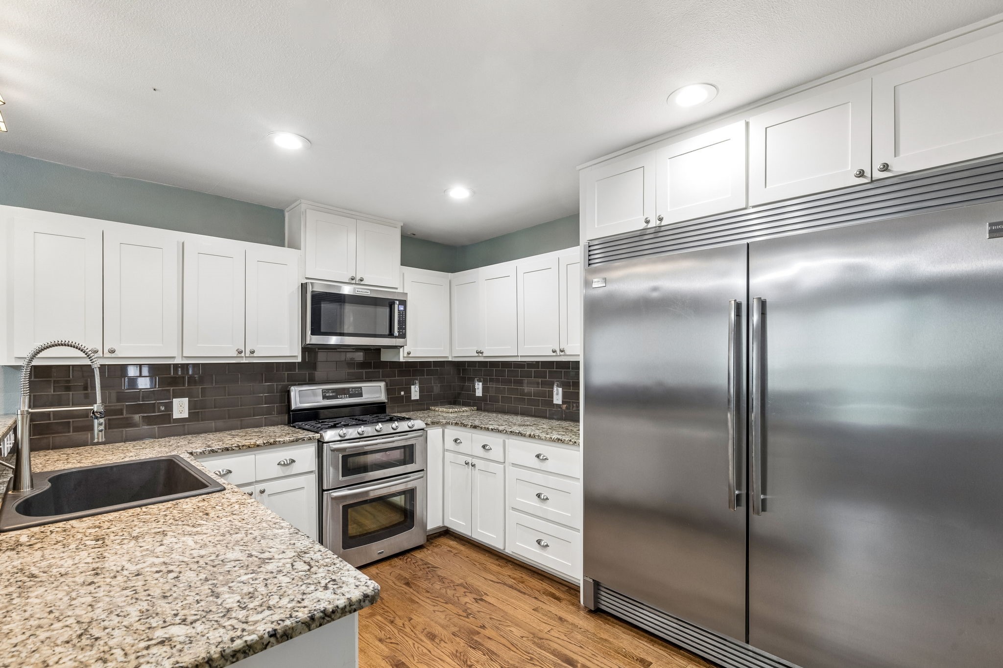 8914 Eustis Avenue Dallas TX 75218