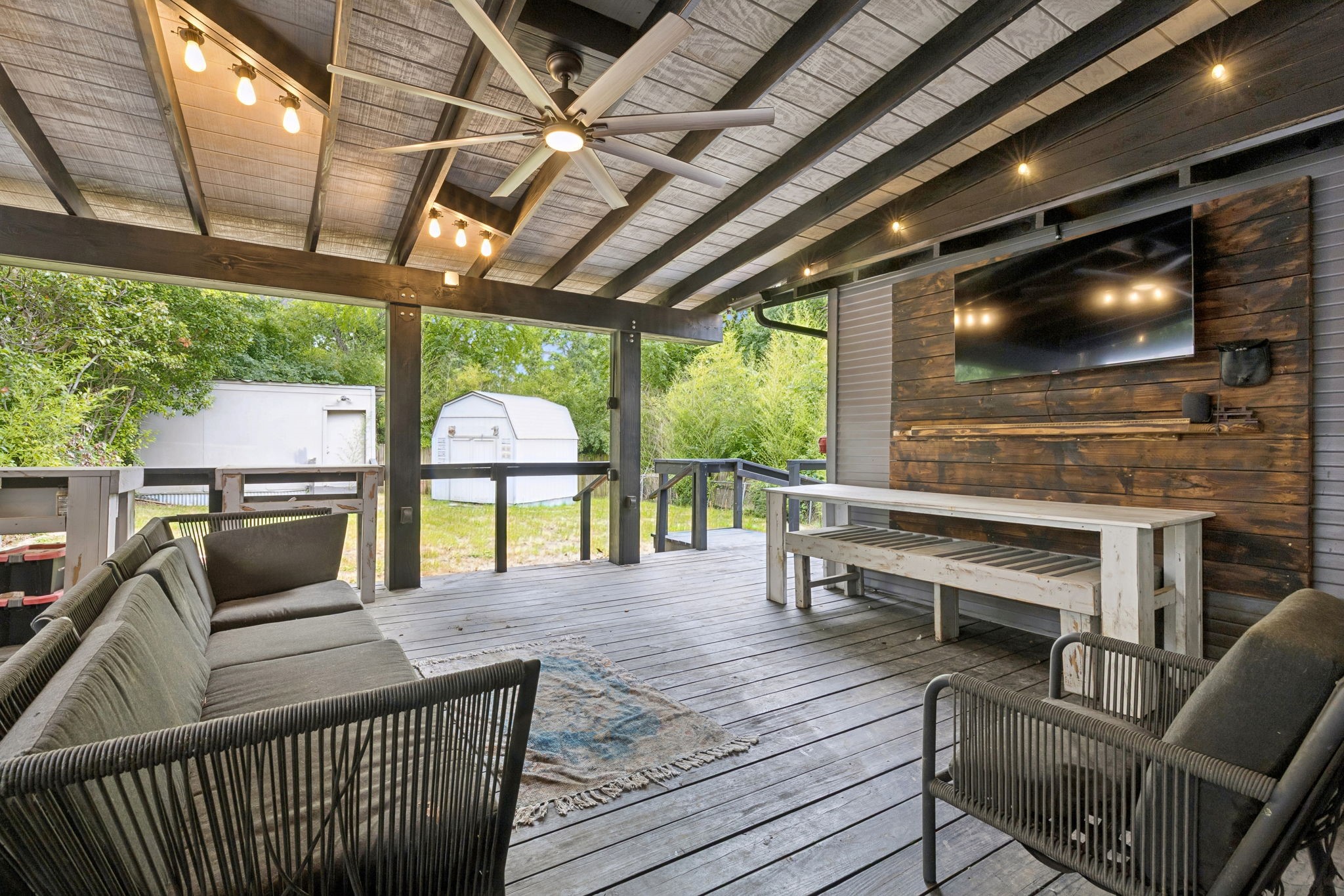 8914 Eustis Avenue Dallas TX 75218