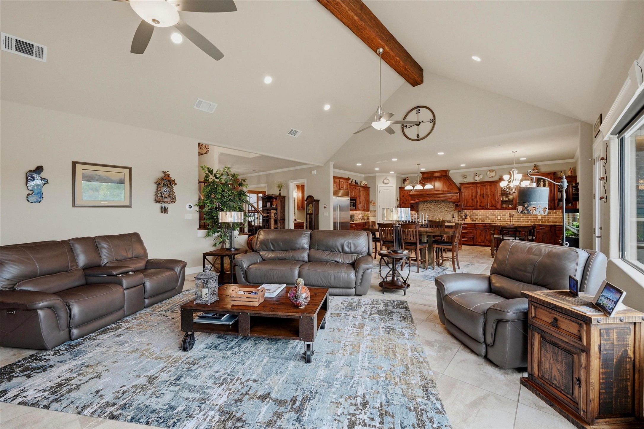 114 Blackfoot Trail Lake Kiowa TX 76240
