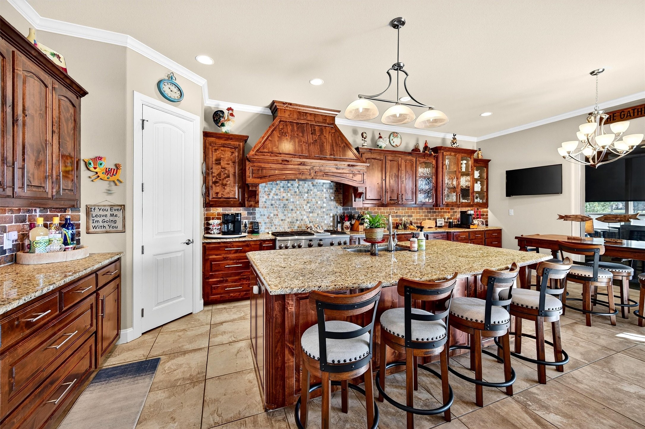 114 Blackfoot Trail Lake Kiowa TX 76240