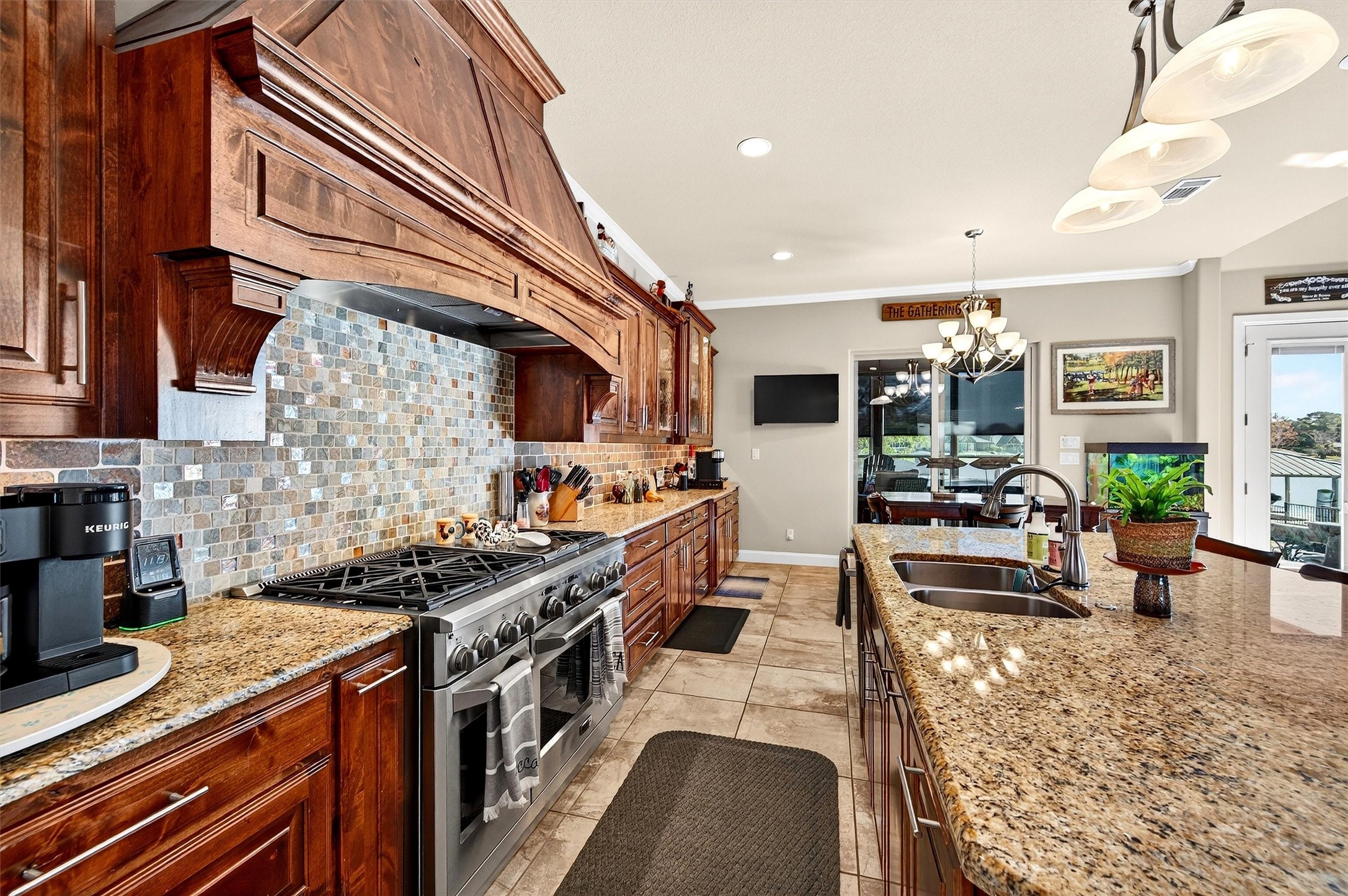 114 Blackfoot Trail Lake Kiowa TX 76240