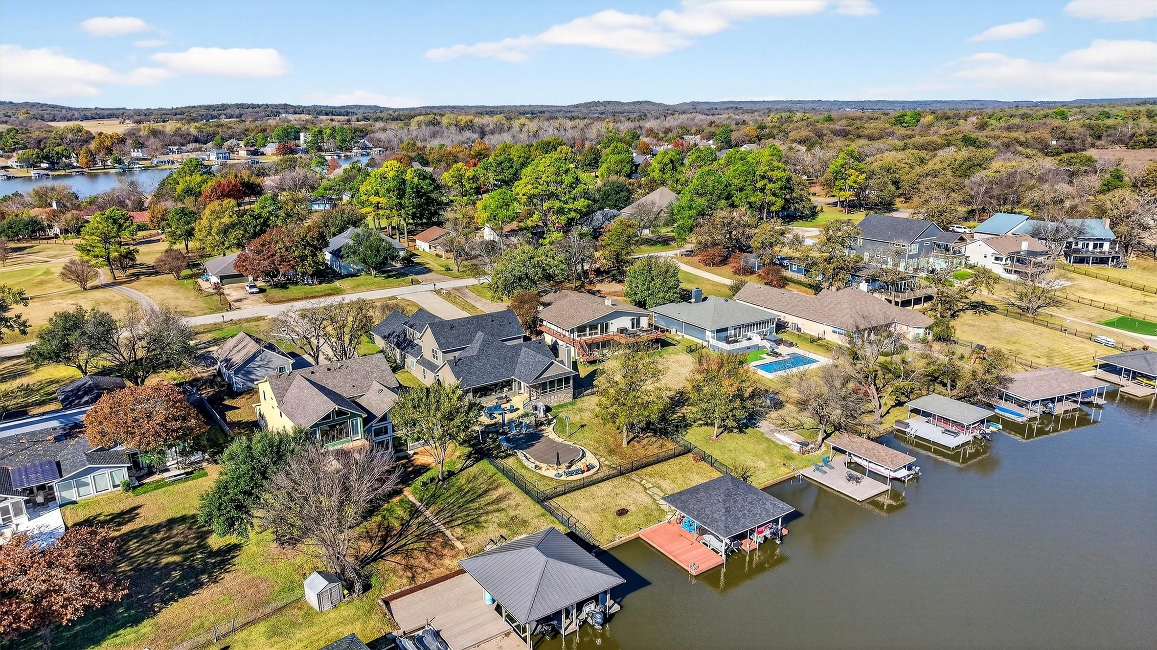 114 Blackfoot Trail Lake Kiowa TX 76240