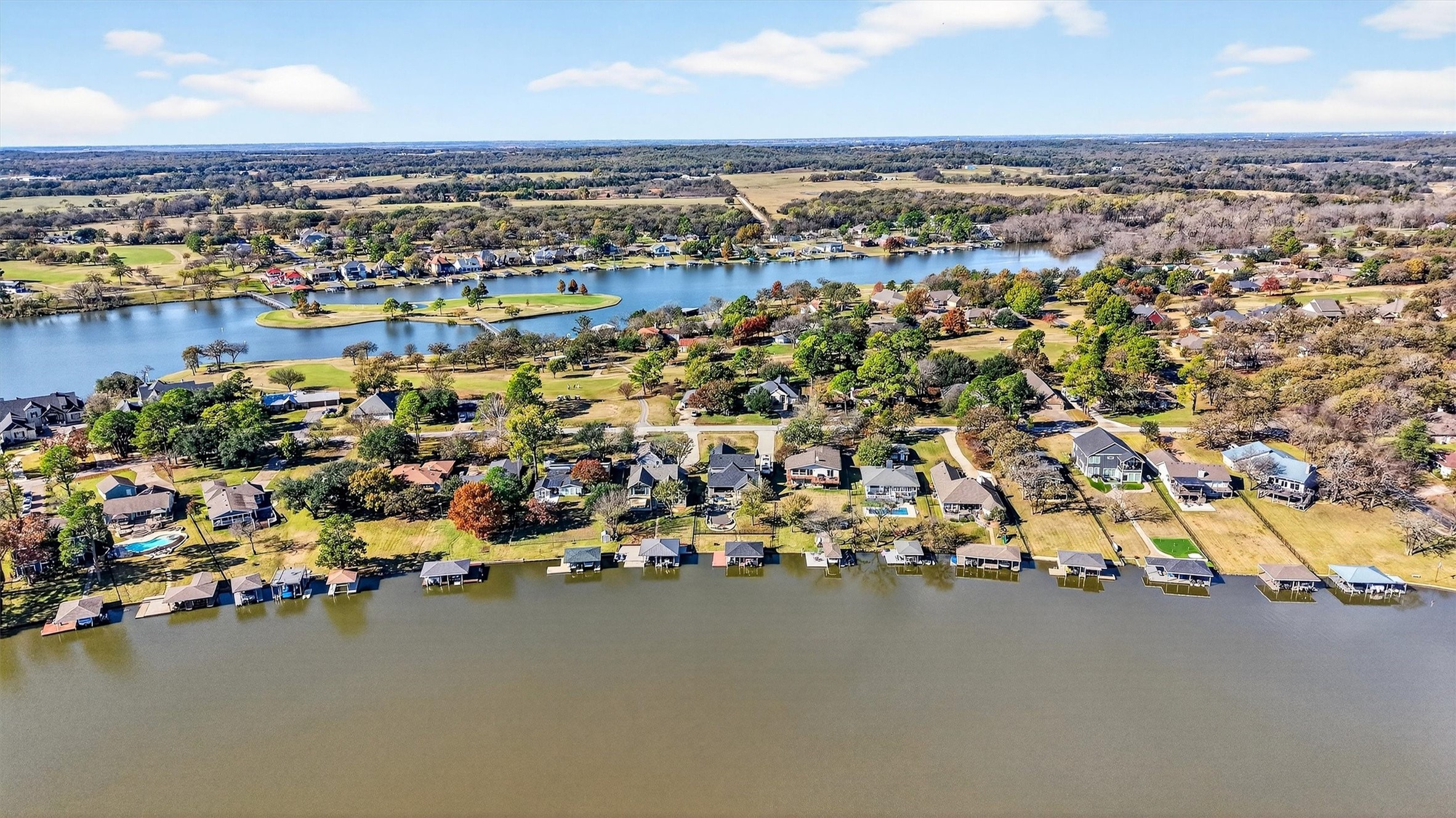 114 Blackfoot Trail Lake Kiowa TX 76240