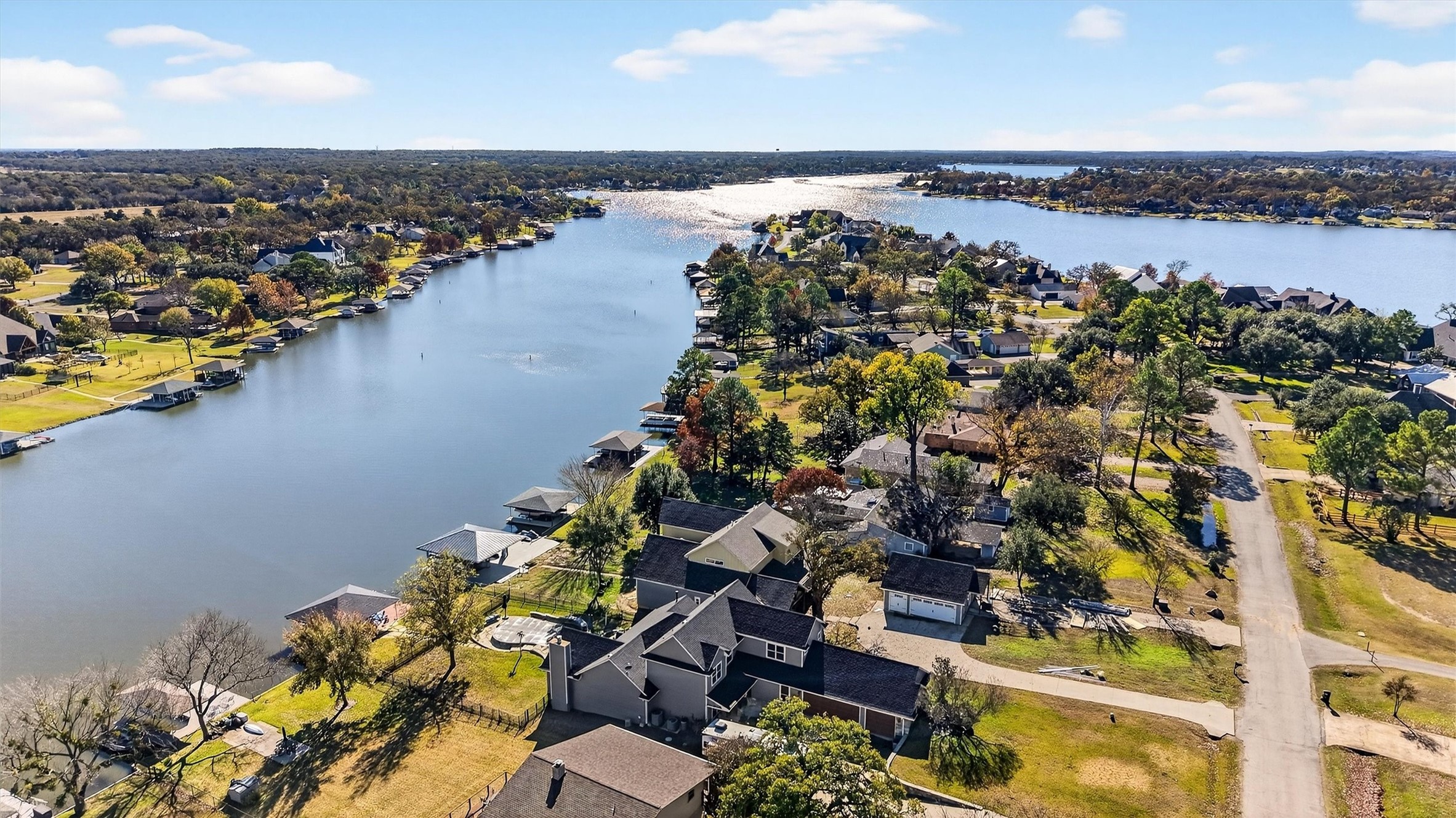 114 Blackfoot Trail Lake Kiowa TX 76240