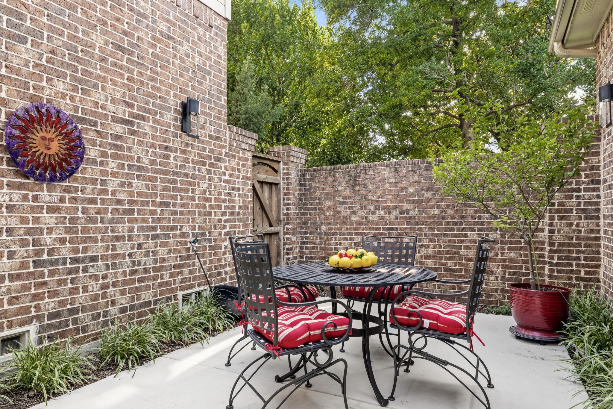 6023 Del Norte Lane Dallas TX 75225