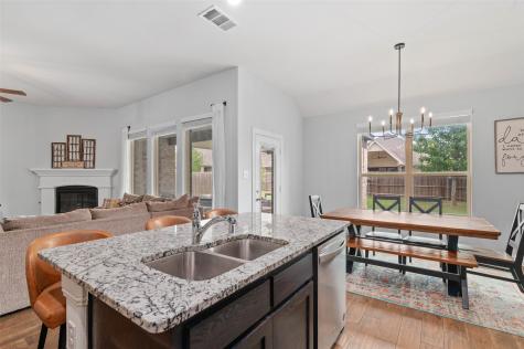 1709 Tumbleweed Court Celina TX 75009