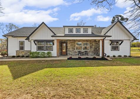 222 Rs County Road 4269 Emory TX 75440