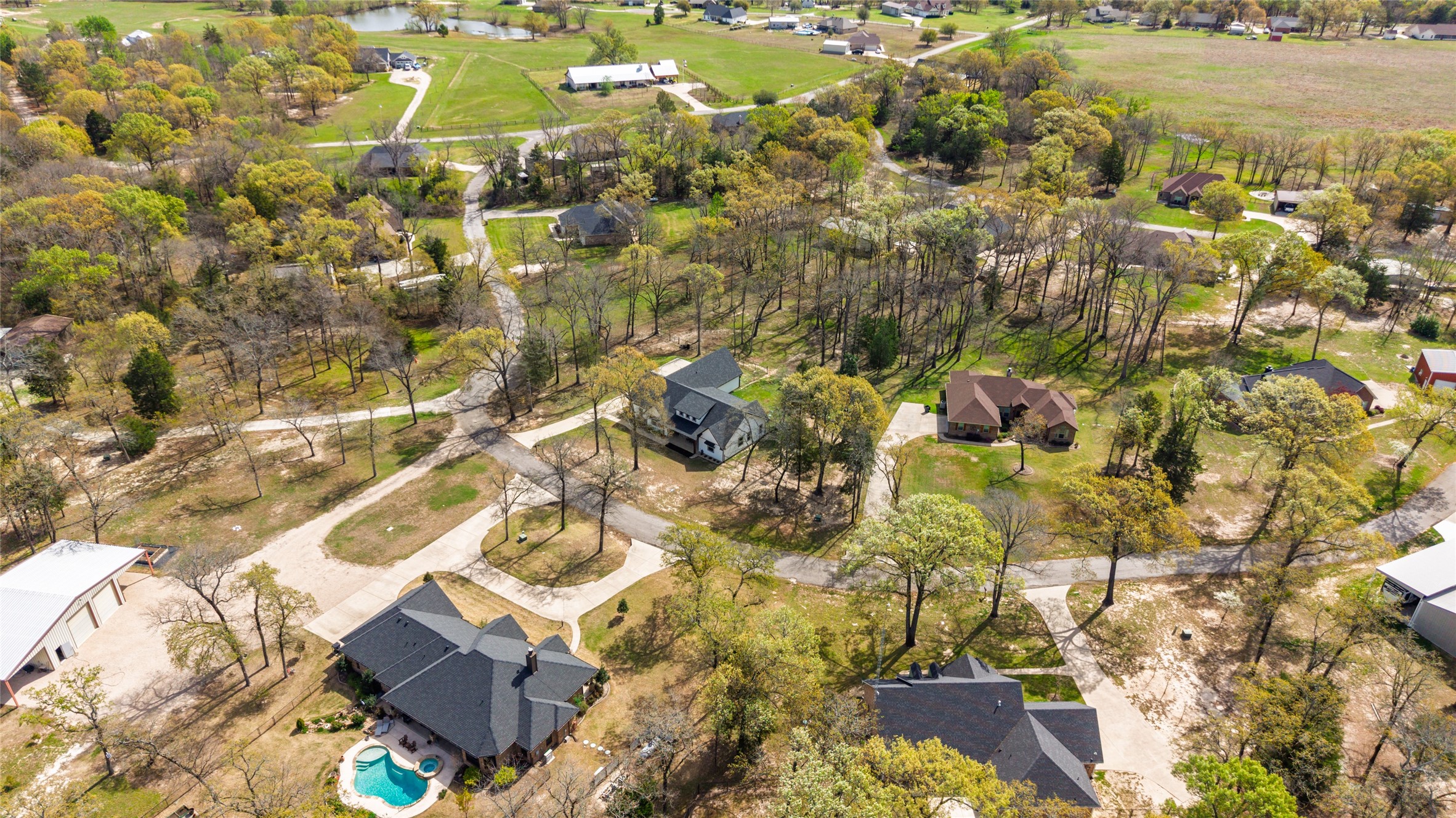 222 Rs County Road 4269 Emory TX 75440