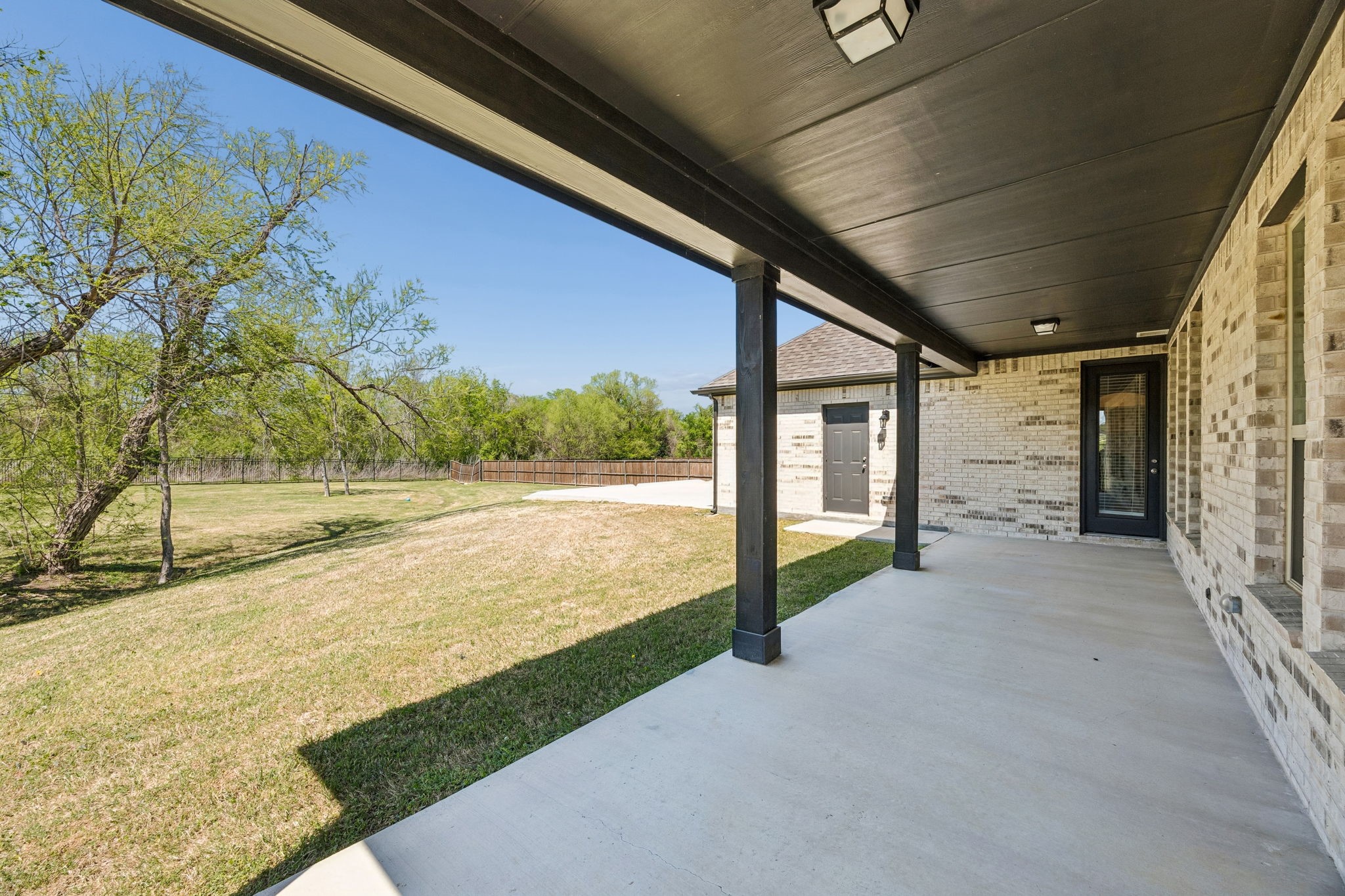 313 Suncrest Way Sunnyvale TX 75182