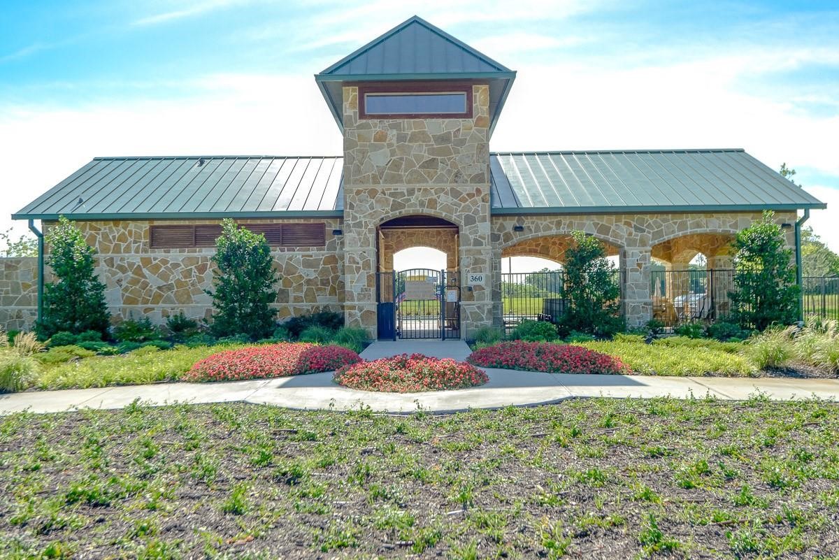 313 Suncrest Way Sunnyvale TX 75182