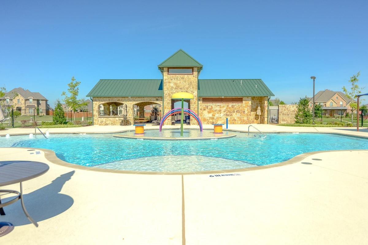 313 Suncrest Way Sunnyvale TX 75182