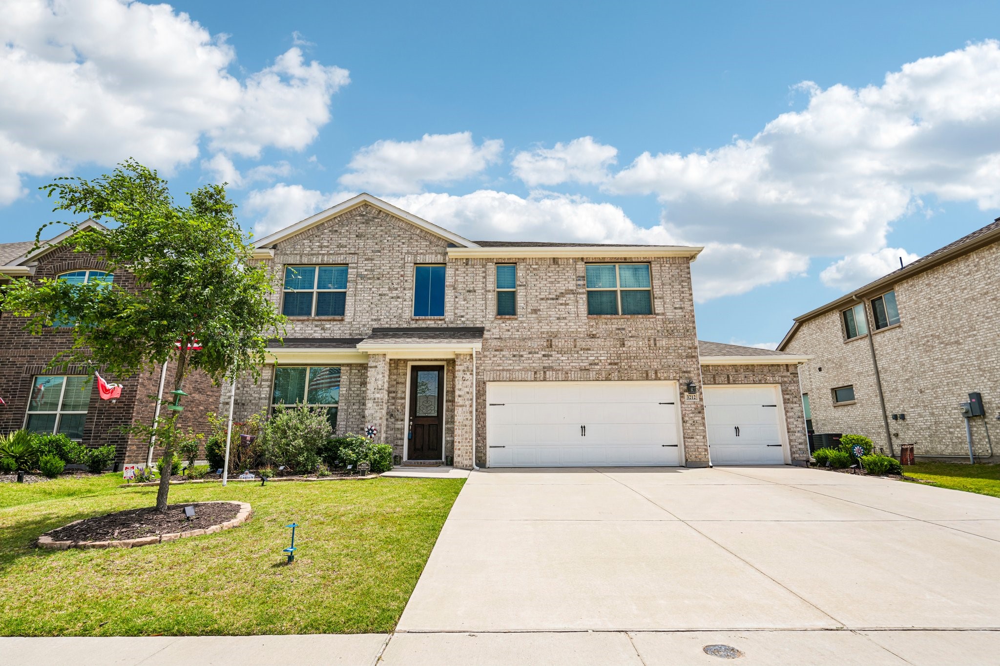 3212 Grande View Aubrey TX 76227